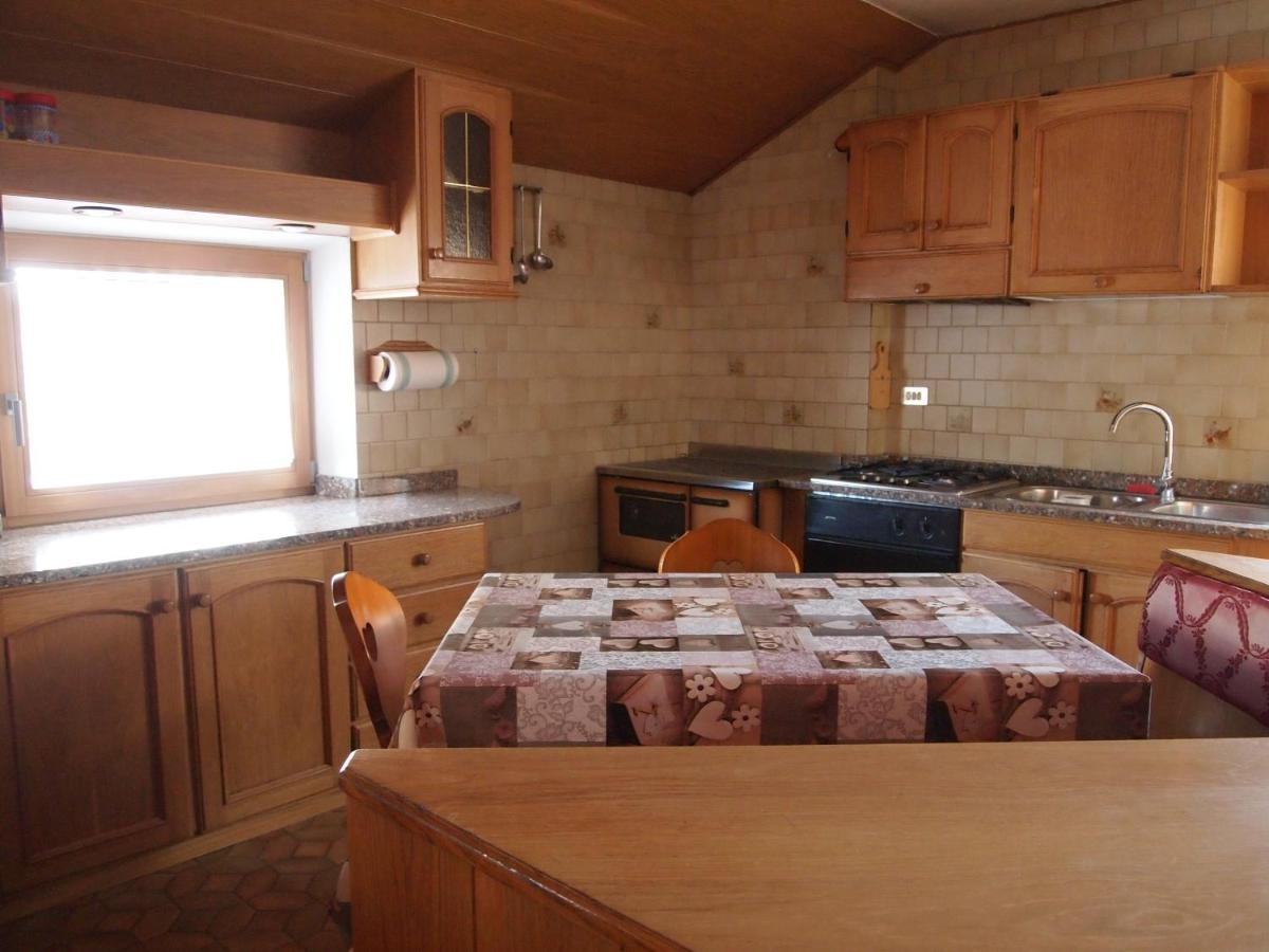 Ciasa Giorgina Apartamento Pozza di Fassa Exterior foto